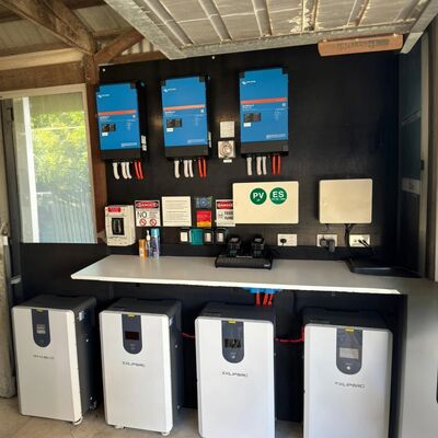 chất lượng 10 năm bảo hành 48V 300Ah 15kWh Hệ thống pin năng lượng gia đình nhà máy sản xuất